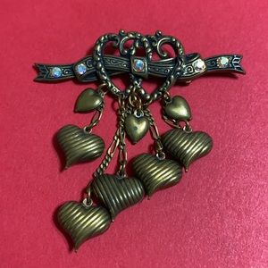 🖤Vtg💕TOP SHELF JEWELRY signed brooch